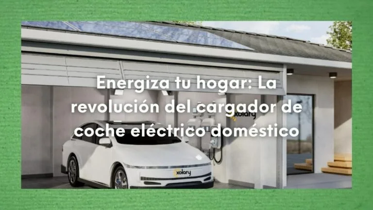 Energiza tu hogar: La revolución del cargador de coche eléctrico doméstico 5 Foto de un coche eléctrico blanco en su cochera que tiene paneles solares en el tejado con el texto sobre impreso: Energiza tu hogar: La revolución del cargador de coche eléctrico doméstico.